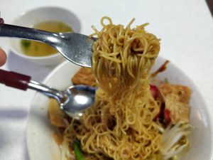 Cute cute dry noodles. 干捞面 at Ginga Vegetarian 银河素食香 - Jurong West in West Singapore
