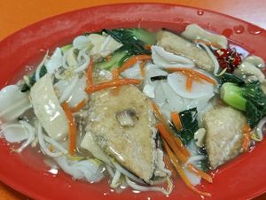 San Lau hor fun. Got strong wok hei. Love it! at Ginga Vegetarian 银河素食香 - Jurong West in West Singapore