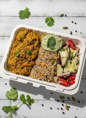 Dhaba Bhurji Meal Bowl - a creamy tofu bhurji served along side quinoa tossed in veggies, mint spread and salad at Tralata in Mumbai