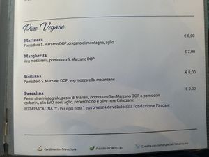   at Pizzeria Errico Porzio in Naples