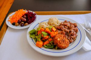 Set plate at Tao in Lisbon