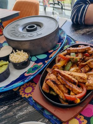 Fajitas at No Manches in Wakefield