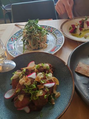 Buffalo cauliflower and cashew di pepe at Bloom in Chicago