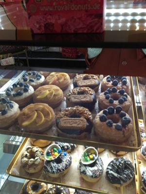 vegancronuts at Royal Donuts in Hannover