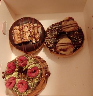  at Royal Donuts in Hannover