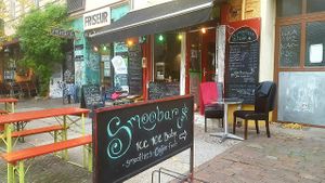 The front door at SmooBar Café - Maybe closed in Berlin