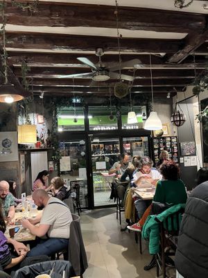 Toutes les options végétaliennes sont bien étiquetées  at K Fée Des Jeux in Grenoble