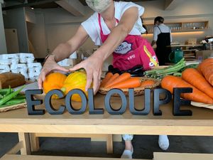 Organic Vegetables, grown in Japan and tested for 0 pesticides at Ecoloupe in Tokyo