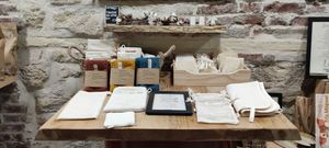 Sponge at Comme Avant in Paris