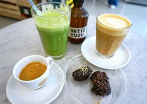 Juice + Cappuccino + Kombucha + Stuffed Dates at Love Juice Bar - Grenelle in Paris