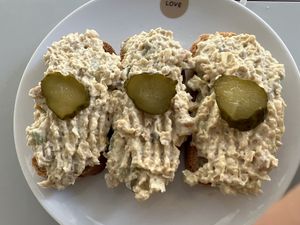 “tuna” toast   at Love Juice Bar - Grenelle in Paris