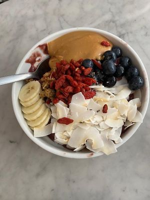  at Love Juice Bar - Grenelle in Paris