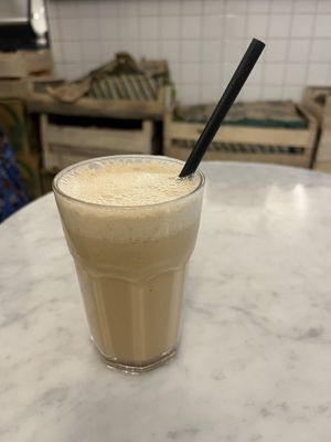   at Love Juice Bar - Grenelle in Paris