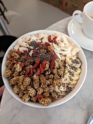 Choco bowl at Love Juice Bar - Grenelle in Paris