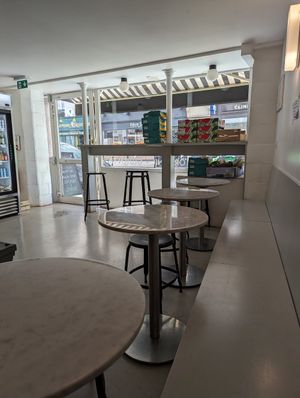 Seating area at Love Juice Bar - Grenelle in Paris