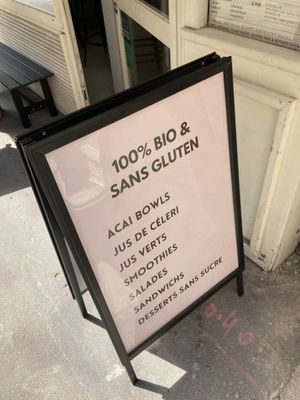  at Love Juice Bar - Grenelle in Paris