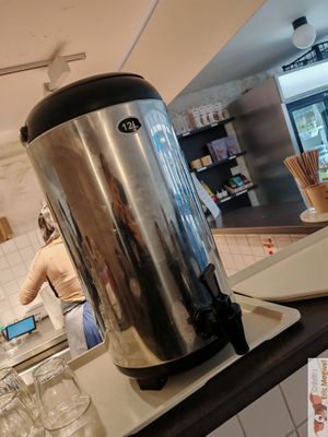 Water fountain at Love Juice Bar - Grenelle in Paris