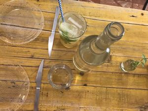 Limonada casera con hierbabuena at Santa y Pura in Madrid