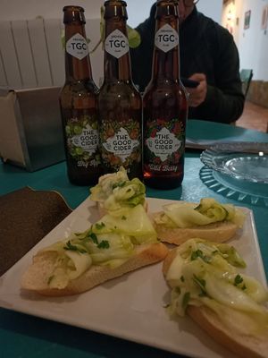 Entrante (no en carta) + sidras #Veganuary at Santa y Pura in Madrid