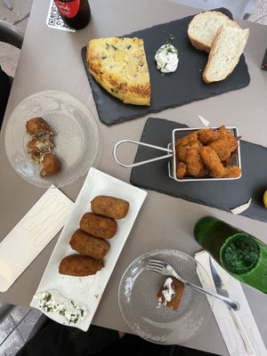 Table  at Santa y Pura in Madrid