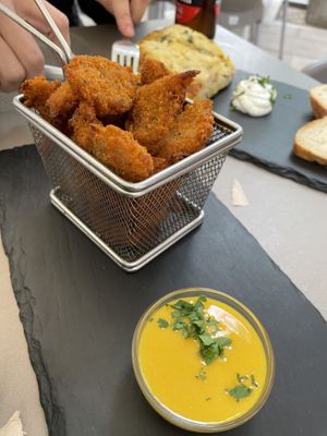 Heura tears  at Santa y Pura in Madrid