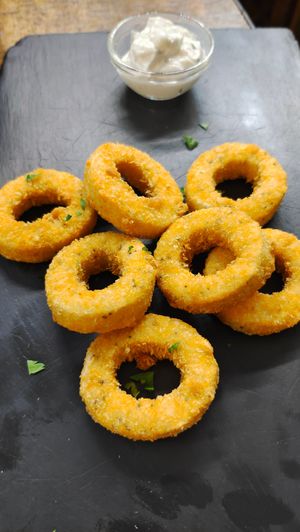 Calamares con salsa ajonesa at Santa y Pura in Madrid