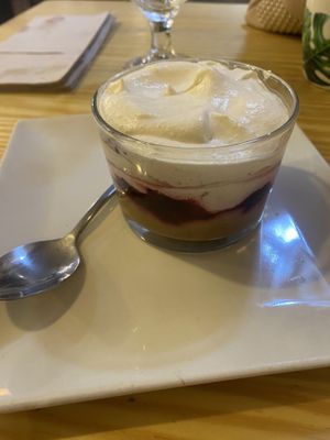 Forest fruit cheese cake   at Santa y Pura in Madrid