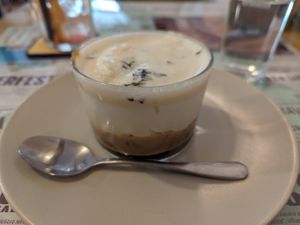 dessert at Santa y Pura in Madrid