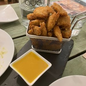 Heura rebozada con salsa mostaza #Veganuary at Santa y Pura in Madrid