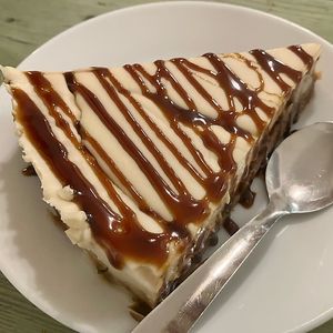 Tarta de queso vegana #Veganuary at Santa y Pura in Madrid