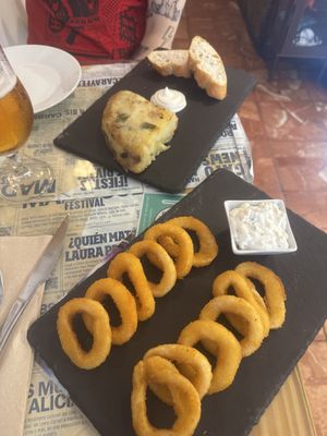 Tortilla de patata con veganesa / Calamares con ajonesa   at Santa y Pura in Madrid