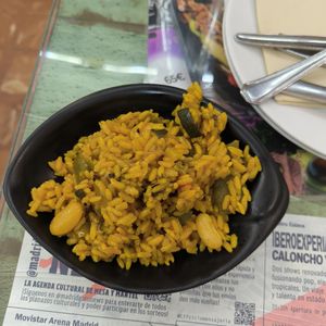 Paella at Santa y Pura in Madrid