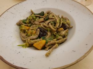 Homemade pasta with seasonal vegetables at Locanda Da Pia in Pescara