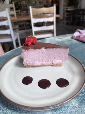 Strawberry cheesecake   at Harp & Crown in Corsham