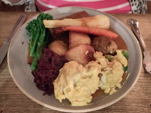 Nut roast with all the trimmings at Harp & Crown in Corsham