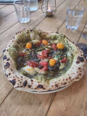 VHerball Forest Green pizza at Harp & Crown in Corsham