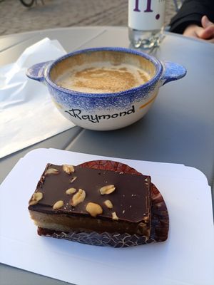 Vegan peanut butter barre at H U G Bageri in Copenhagen