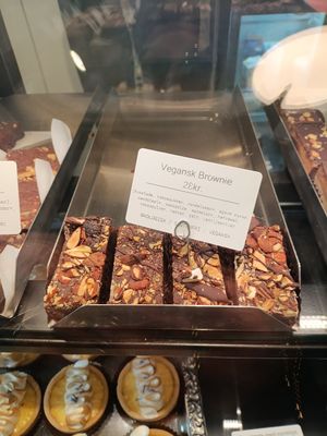Vegan at H U G Bageri in Copenhagen