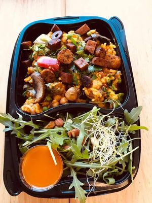 Vegan peaella at Veggieday.dk in Dragoer