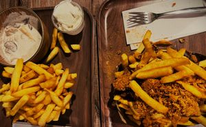 Vegan vol au vent en een Vegan Julientje at Friterie Chasse Patat in Ghent