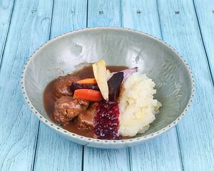 Vegan beanballs & mashed potato. at Ellen Restaurant in Torremolinos