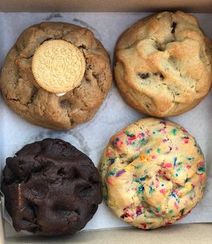 4 Pacl at MidnighTreats in Reston