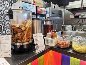 Condiments to be added by customers themselves at Teng Wang Ge 滕王閣 in Hong Kong Island