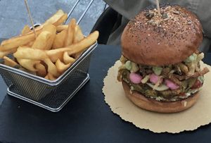 Grace burger with fries at Old England Pub in Padua
