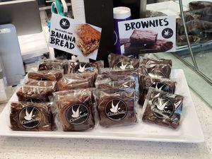 😍 at Cinnaholic in Pigeon Forge