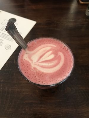 Pink Latte  at Café Fräulein Männl in Weinheim