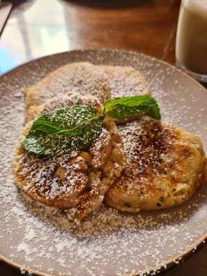 Apfelpancakes at Café Fräulein Männl in Weinheim
