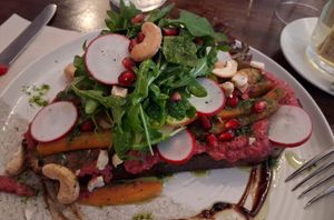 》Red Hummus《 open-faced sandwich at Café Fräulein Männl in Weinheim