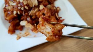 Soy gangjeong (chicken style) - close-up at Ooh Breado Teobachae - 터바채 비건 레스토랑 in Seoul