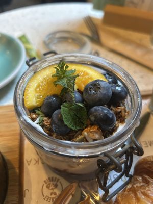 Max's breakfast vegan 14,25€
extra jam 1€  at Anne&Max - Domkwartier in Utrecht